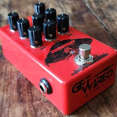 Get Wired! Doomsday Fuzz 2022 - Metal Red image 4
