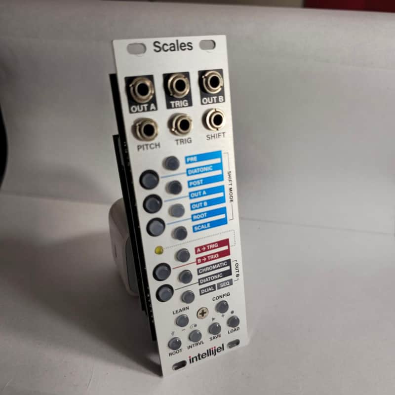 Intellijel Scales
