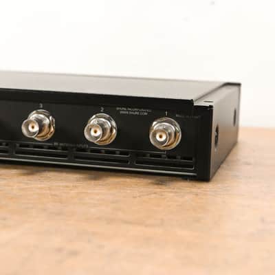 Shure PA411 Antenna Combiner for PSM 300 Series Wireless NO POWER SUPPLY CG012NS image 6