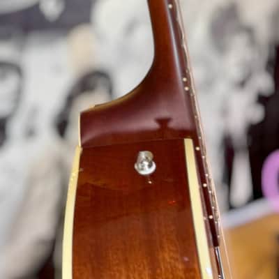Excellent Fender California Series Villager 12-String + Fender Gig Bag, Aged Natural image 9