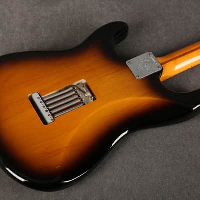 Fender Eric Johnson Stratocaster - 2-Tone Sunburst - 2nd Hand image 17