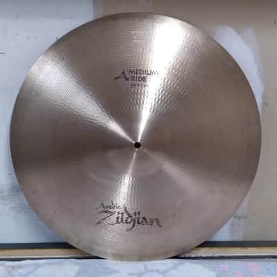 Zildjian 20" A Series Medium Ride Cymbal 1982 - 2012 - Traditional image 1