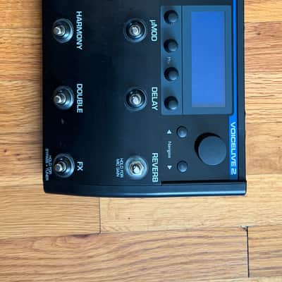 TC Helicon VoiceLive 2 Extreme 2011 - 2013 - Blue image 2