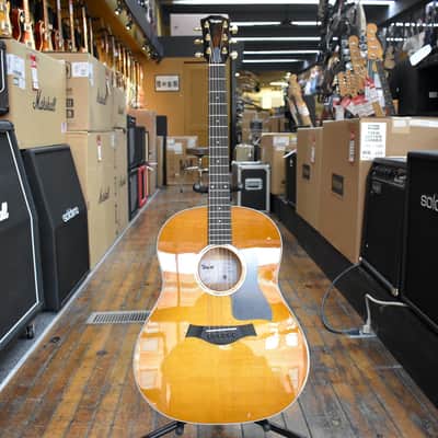 Taylor 217e Plus Special Edition Acoustic-electric Guitar Honeyburst w/AeroCase image 4