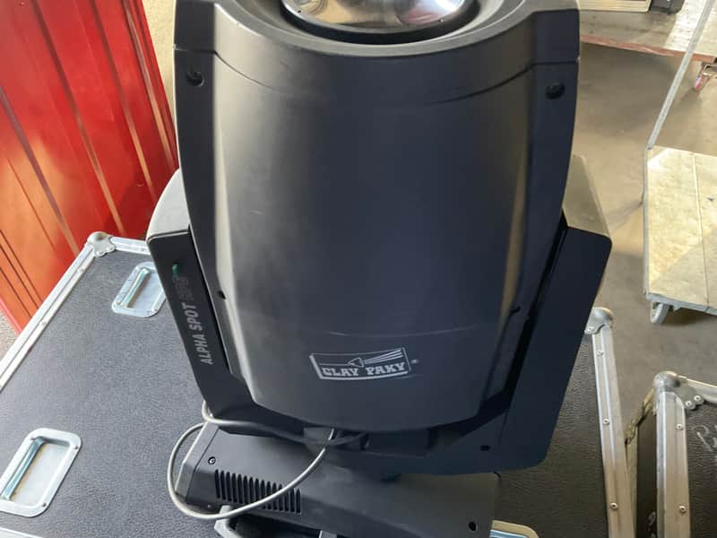 Clay Paky ALPHA SPOT HPE 575 moving heads image 1