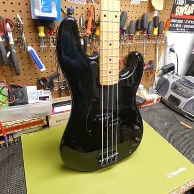 Fender Roger Waters Precision Bass 2011 - Black image 3
