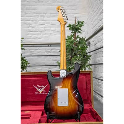 FENDER Custom Shop 70th Anniversary 1954 Stratocaster NOS image 4