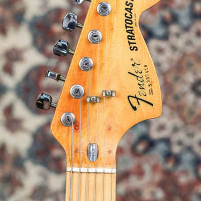 Fender Stratocaster International 1981 | Monaco Yellow image 9