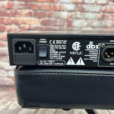 dbx 1066 image 10