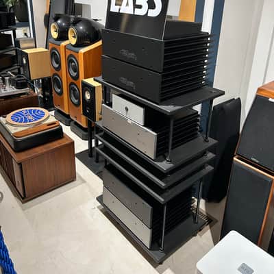 Pass Labs INT-250 Integrated Amplifier - NEW image 3