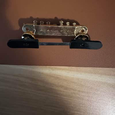 Gretsch 006-9602-000 Synchro-Sonic Roller Bridge with Base   - Gold image 3