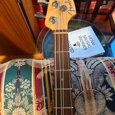 Fender American Deluxe Jazz Bass 2003 image 3