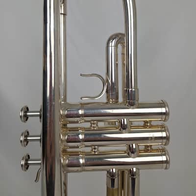 Yamaha YTR-6310ZS Silver Bb Trumpet image 11
