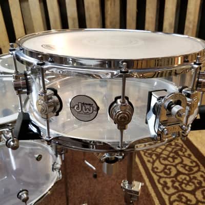 Used DW Design Series 6-Piece Clear Acrylic Drum Set image 7