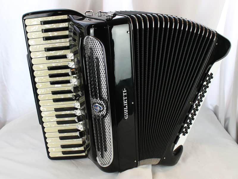Giulietti Free Bass
