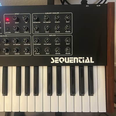 Sequential Prophet Rev2 61-Key 16-Voice Polyphonic Synthesizer 2018 - Present - Black with Wood Sides image 4