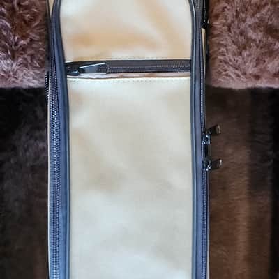 Godin Deluxe Hardshell Tour Case image 12