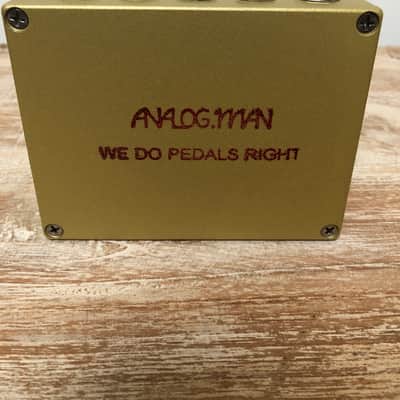 Analogman King of Tone V4 - GOLD - with Both Side High Gain, Four Jack, Buffer and Mode Toggle Options image 10