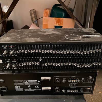dbx 2231 2-Channel 31-Band Graphic Equalizer/Limiter w/ Type III Noise Reduction 2010s - Black image 2