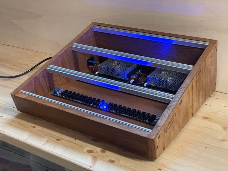 Uryan Modular 9U / 84 HP Tabletop Series eurorack case image 1