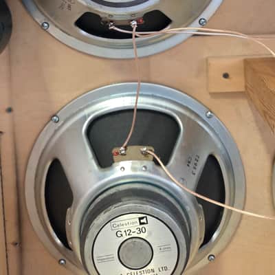 Marshall 1982B Vintage 4X12 Cabinet image 5