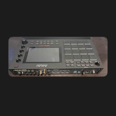 Akai MPC Live II Standalone Sampler / Sequencer 2020 - Present Black image 2