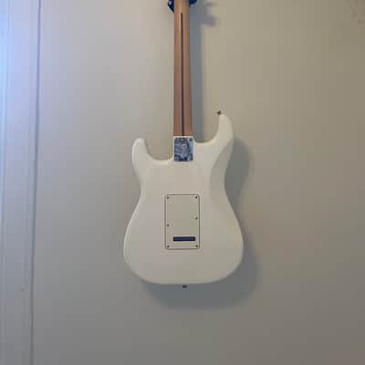 Immagine Fender Player Stratocaster with Pau Ferro Fretboard 2018 - 2024 - Polar White - 2