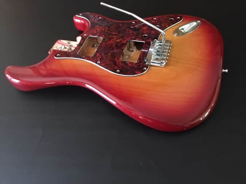 Strat body Mid 1970s Red burst image 1