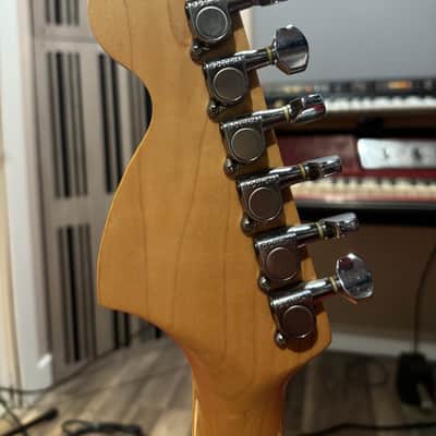 Fender ST-72 Stratocaster MIJ - Blue Flower image 6