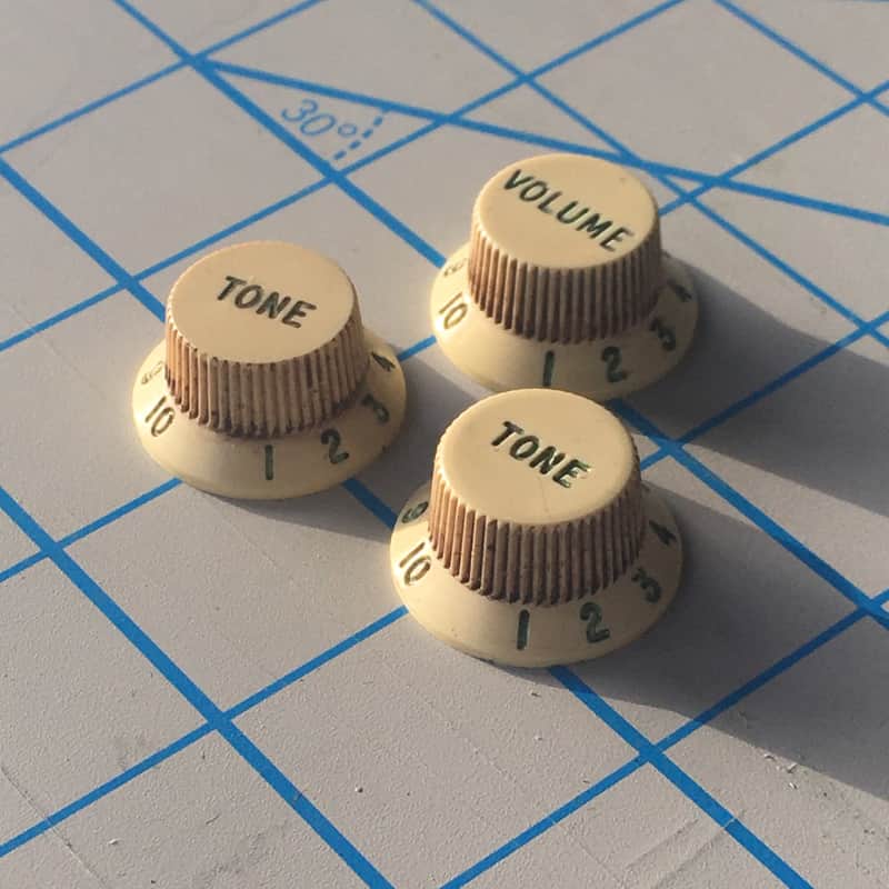 3 Spoke Fender American Vintage Reissue Strat Knobs White Aged Relic Green Fonts image 1