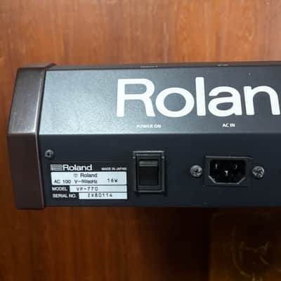 Roland VP-770 Vocal & Ensemble Keyboard w/ box Hands-free Microphone image 8