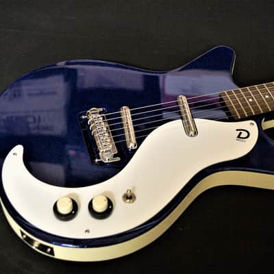 Danelectro Limited Edition 60th Anniversary DC59M Blue Metallic sparkle image 3