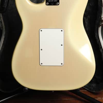 Fender 40th Anniversary Deluxe Strat Plus Vintage Blonde Electric Guitar 1994 Pre-Owned image 13