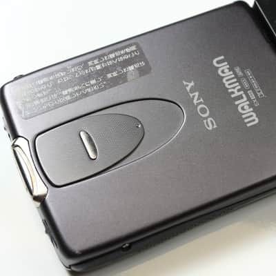 SONY walkman cassette player WM-EX2 working image 5