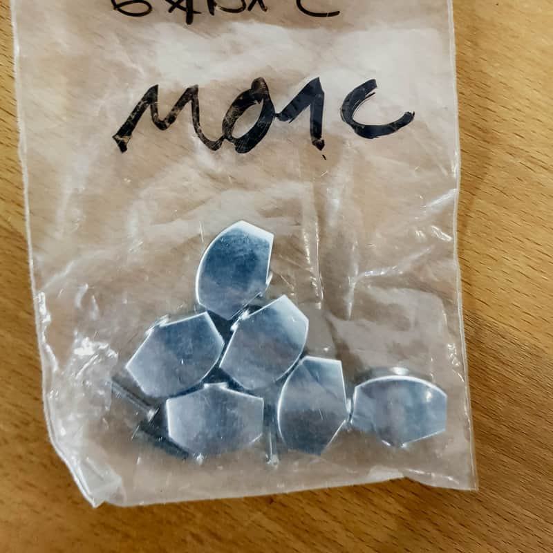 2020’s Gotoh Guitar Button Chrome