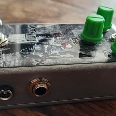 NEW! Hunter Pedals Punks Not Dead Suhr Riot Clone 2026 Canada image 4