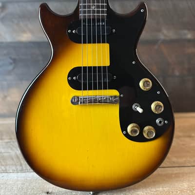 Vintage 1964 Gibson Melody Maker D - Sunburst image 1