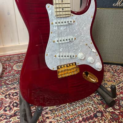 Fender Richie Kotzen Strat MN 2024 - Transparent Red Burst image 2