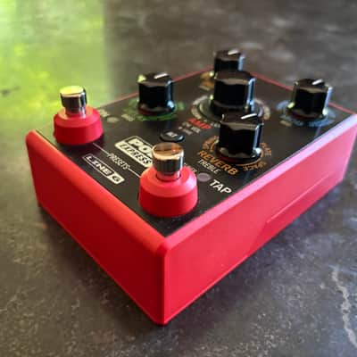 Line 6 POD Express 2024 - Present - Red / Black image 2