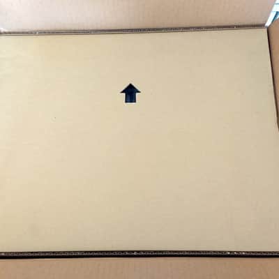 Technics SL-1210M5G (new in the box + 2 original dust covers) - Black image 13