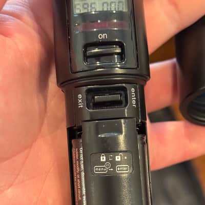 Shure QLXD24 / Beta58A-P52 572-596MHz  2010s - Black image 5