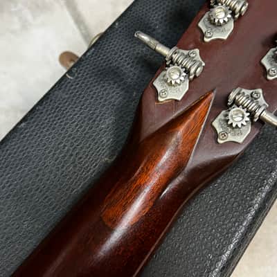 1933 CF Martin 0-18 Parlor Guitar Sunburst w case image 13