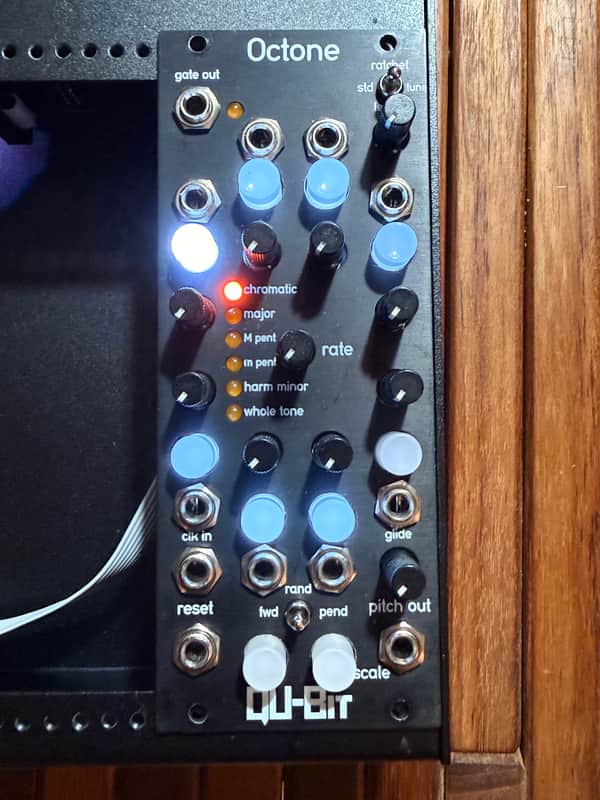 Qu-Bit Electronix Octone 2016 - Black
