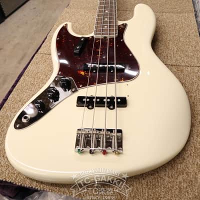 Fender USA 2022 American Vintage II 1966 Jazz Bass LH image 11