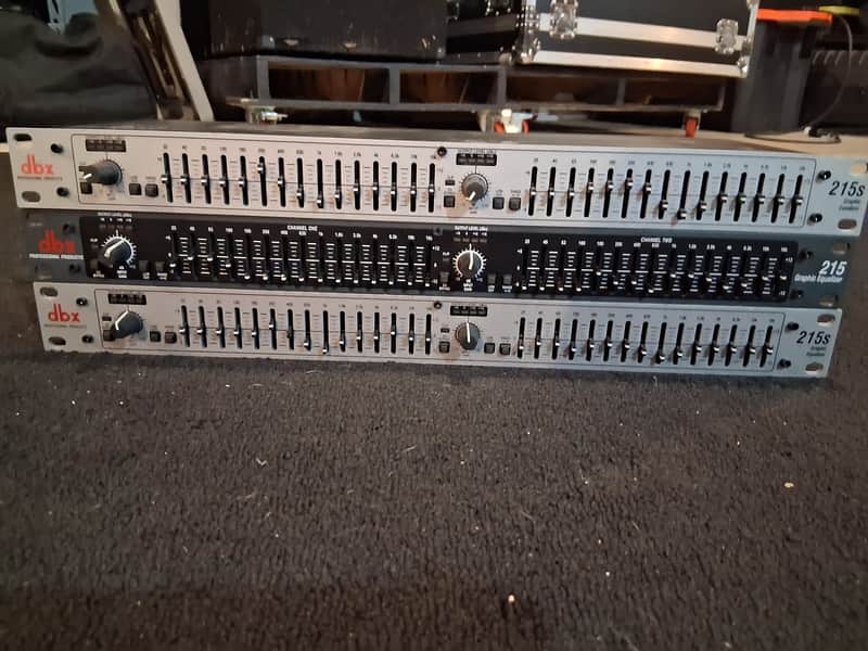 dbx 215s Dual Channel 15-Band EQ 2010s - Silver image 1