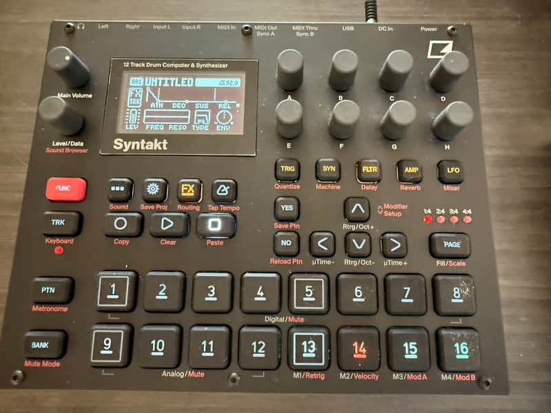 Elektron Syntakt 12 Track Drum Computer & Synthesizer 2022- Present - Black image 1