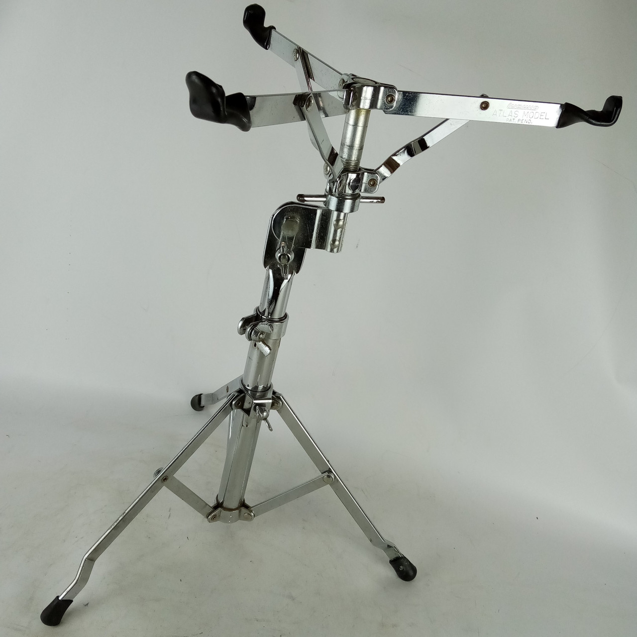 Ludwig#1364"Atlas" Snare Drum Stand Chrome Single-Braced Legs Vintage70s Chicago — main photograph
