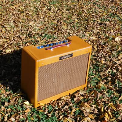 Carl's Custom Amps Classic Tweed Deluxe 5E3 Aged Tweed Video Demo! Best 5E3 Anywhere! image 1