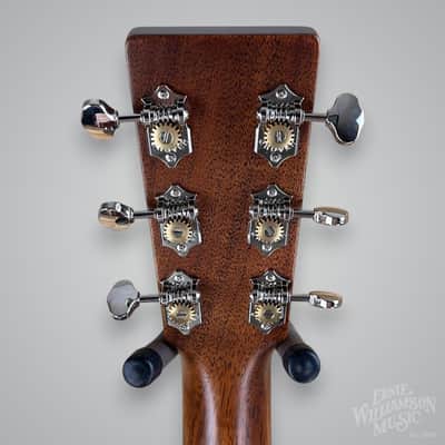 Martin Standard Series D-18 2025 - Natural image 8