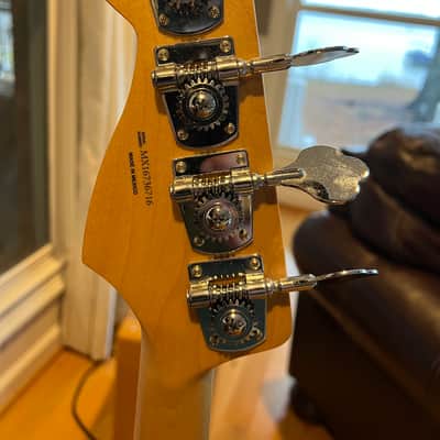 Fender Deluxe Active jazz bass 2016 Burst image 6